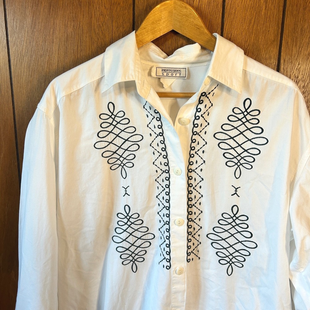 Vintage Impressions Sport White Embroidered Button Down Long Sleeve Shirt